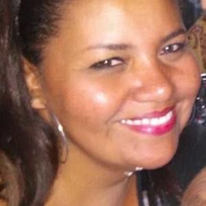 Meet your Posher, Raquel